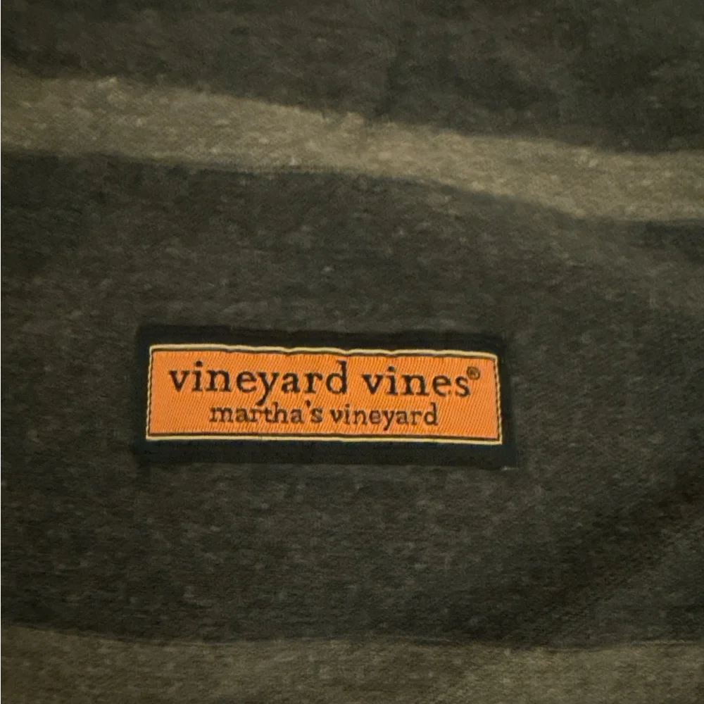 Vineyard Vines Martha’s Vineyard Blue Striped  Rugby Long Sleeve Shirt Medium - Picture 5 of 5